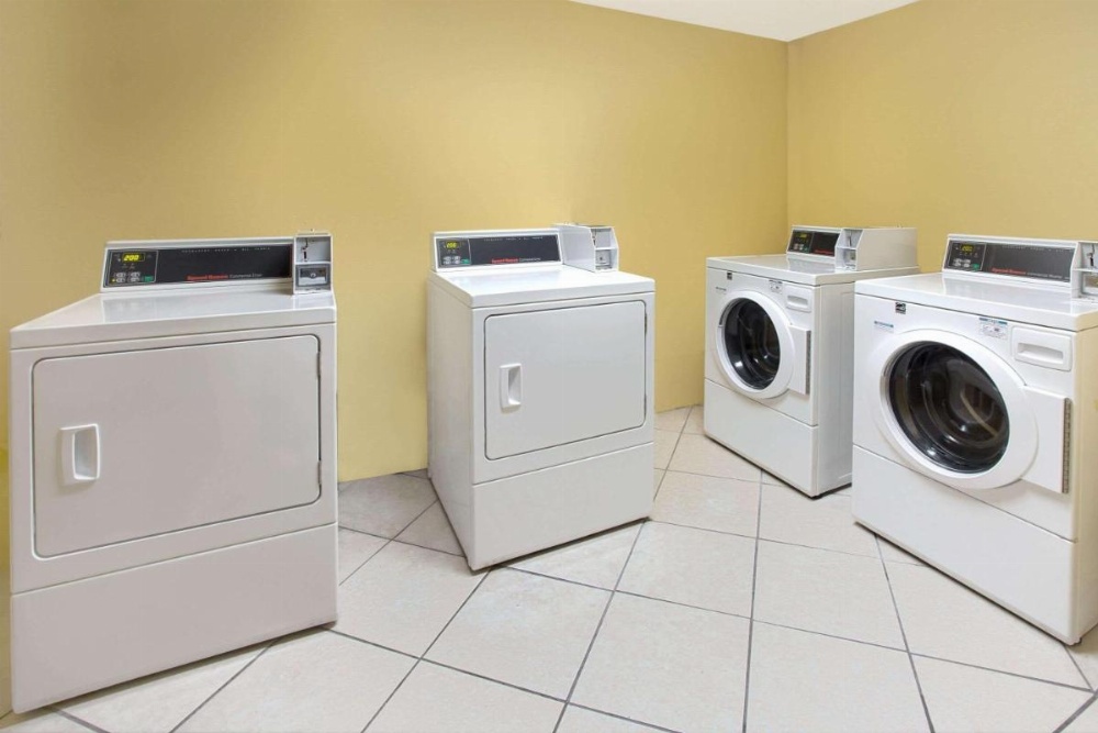 Ramada by Wyndham Fort Lauderdale Airport/Cruise Port Image 13